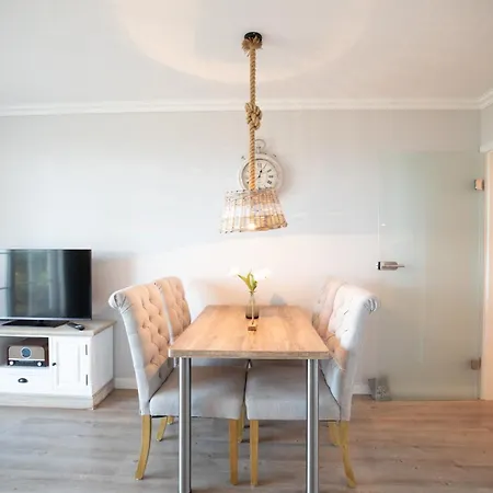 Strandmuschel * Haffkrug